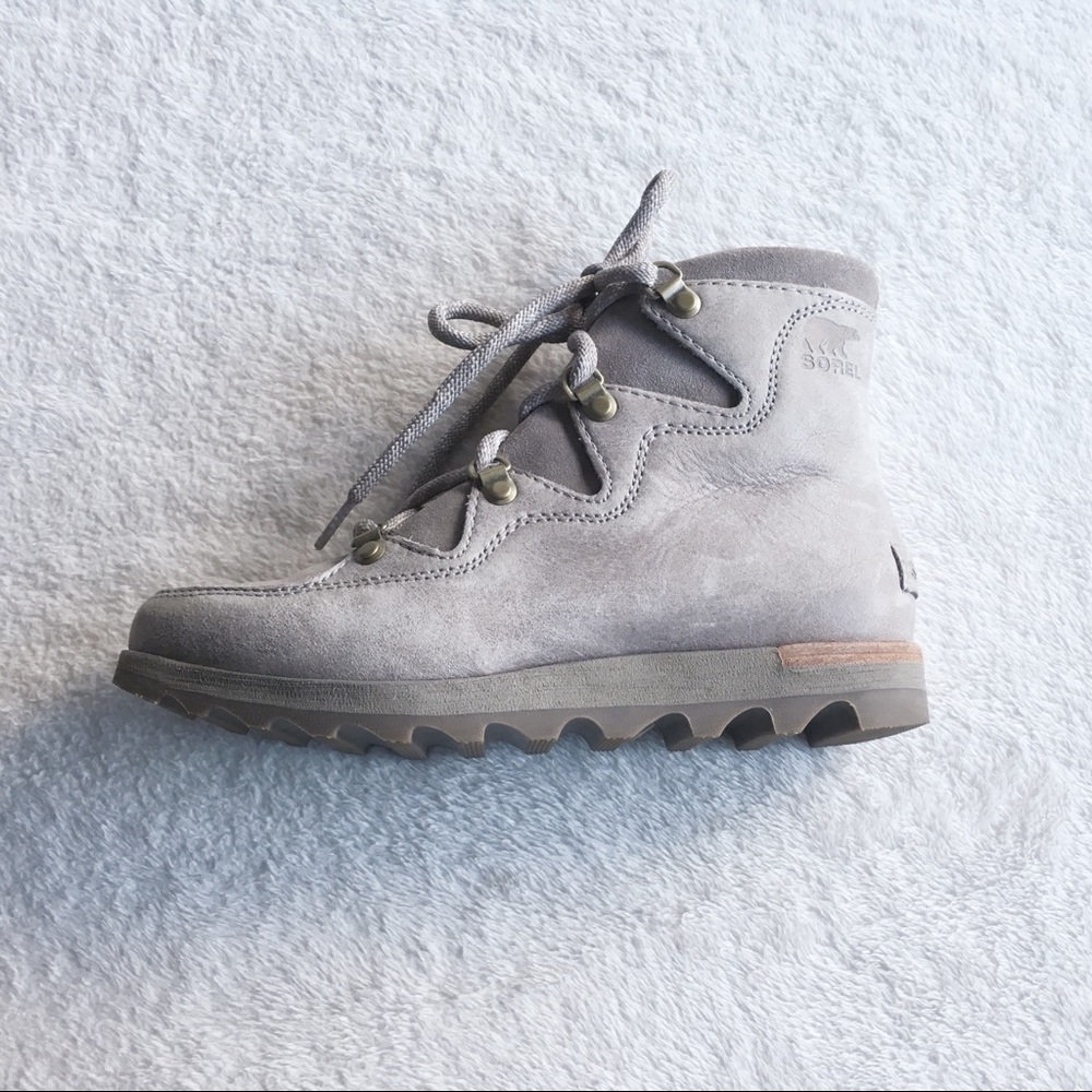 SOREL sued boots